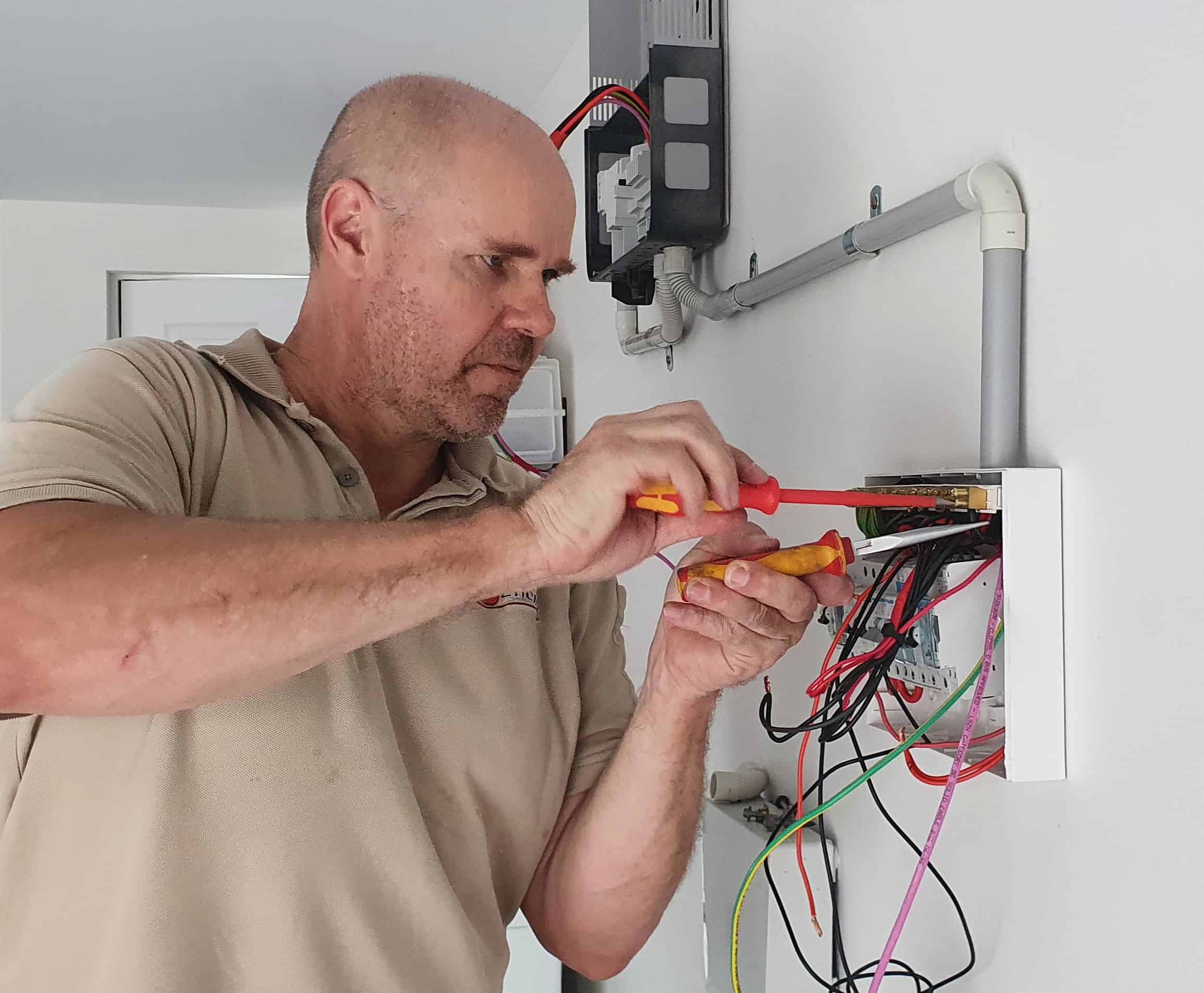 installing solar system indoor wiring by a solar expert