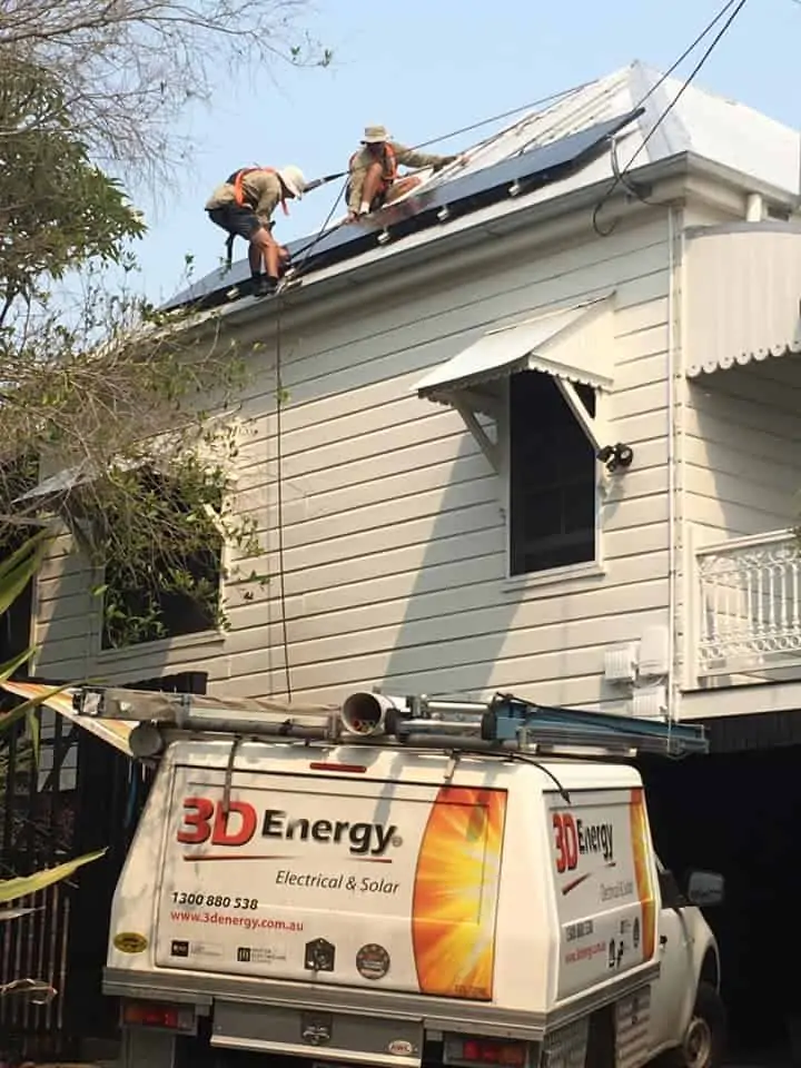 3D Energy Workers on a steep roof - Kelvin Grove